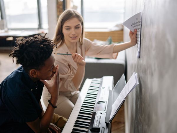 Top astuces pour sélectionner des cours de piano à Toulon